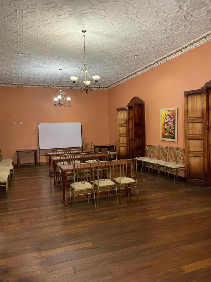 Coronel Hotel Cuenca