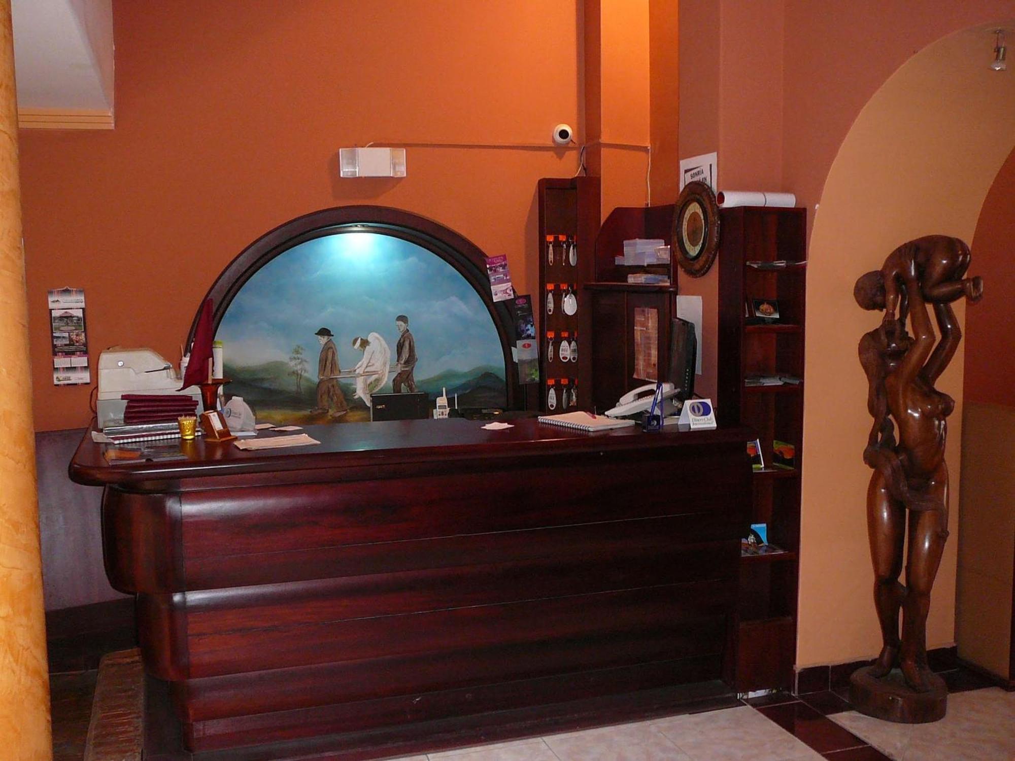 Coronel Hotel 4*