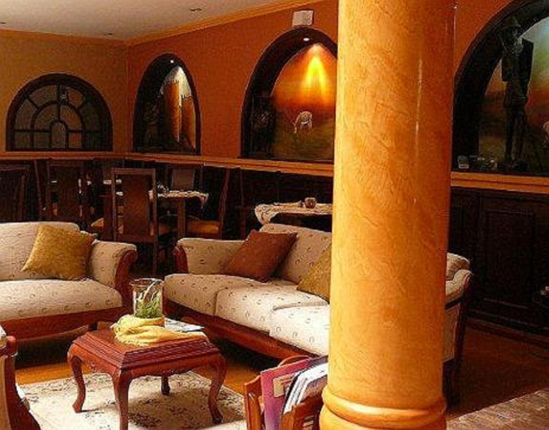 Coronel Hotel