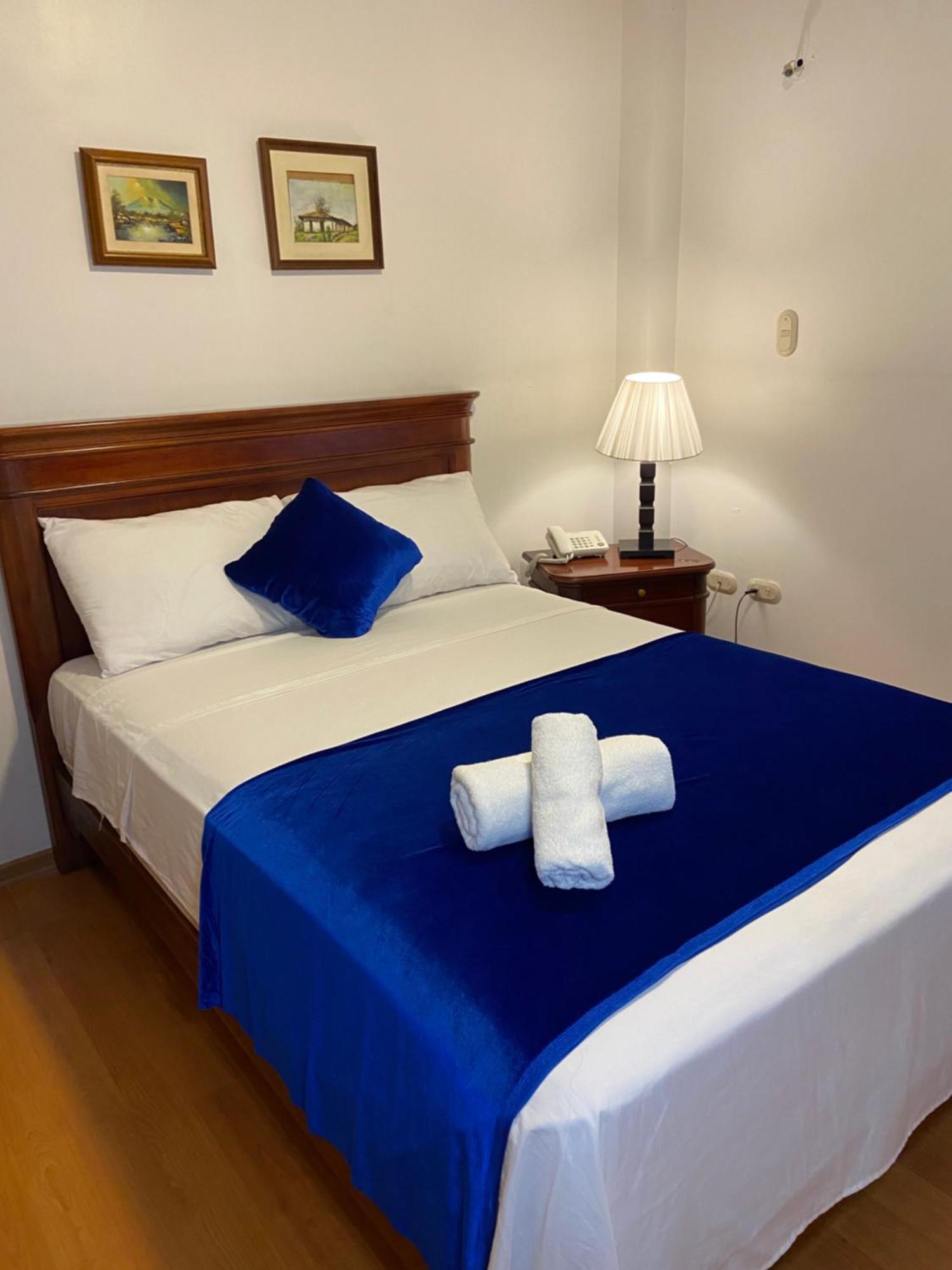 Hotel Coronel Cuenca