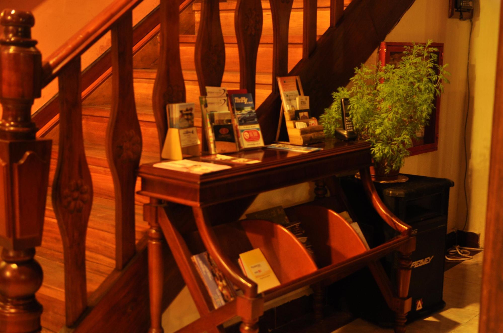 Hotel Coronel Cuenca